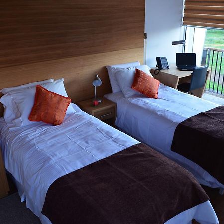 Ruta Hotel Alto La Cruz Los Ángeles Екстериор снимка